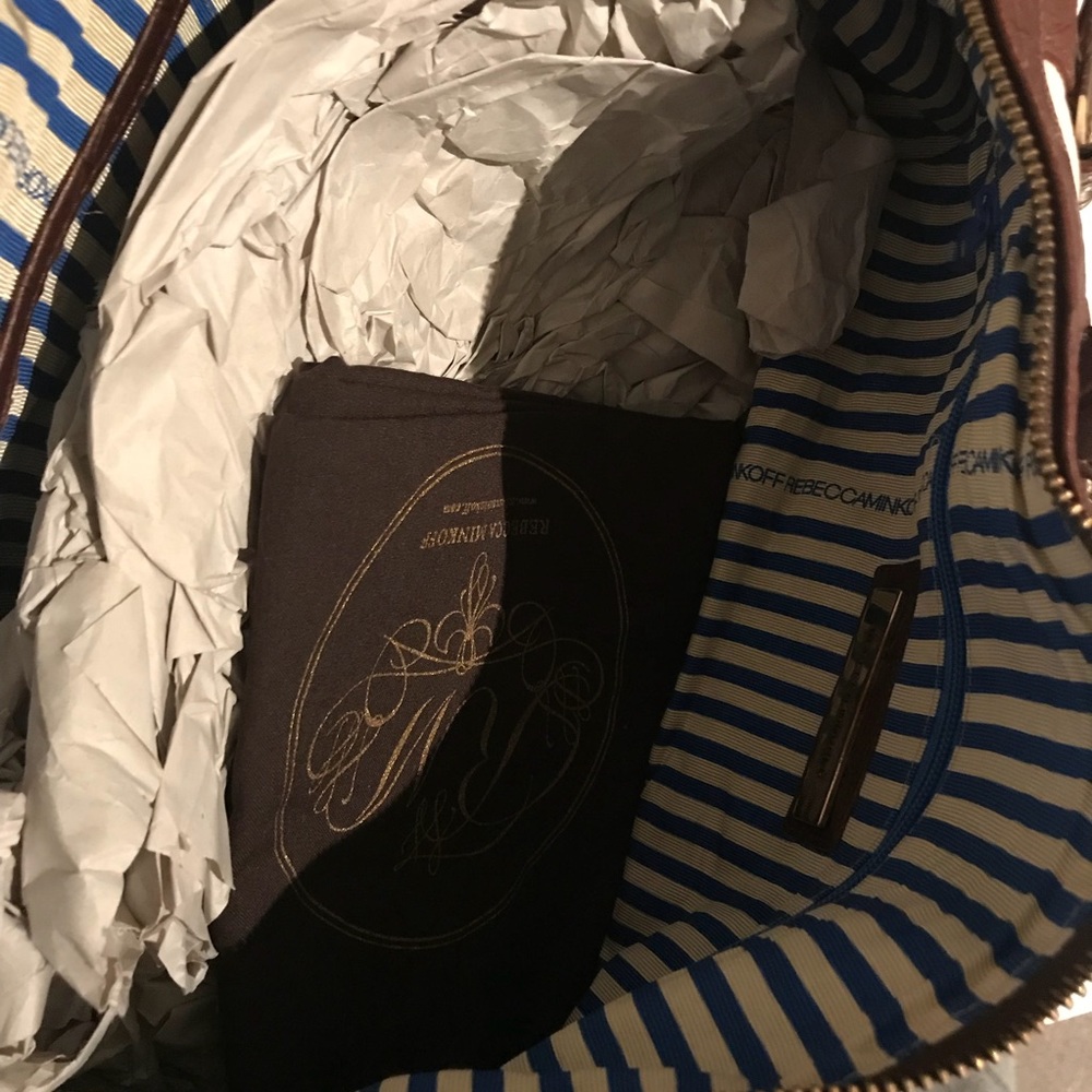 Rebecca Minkoff Large MAB Morning After Bag - Picture 6 of 8
